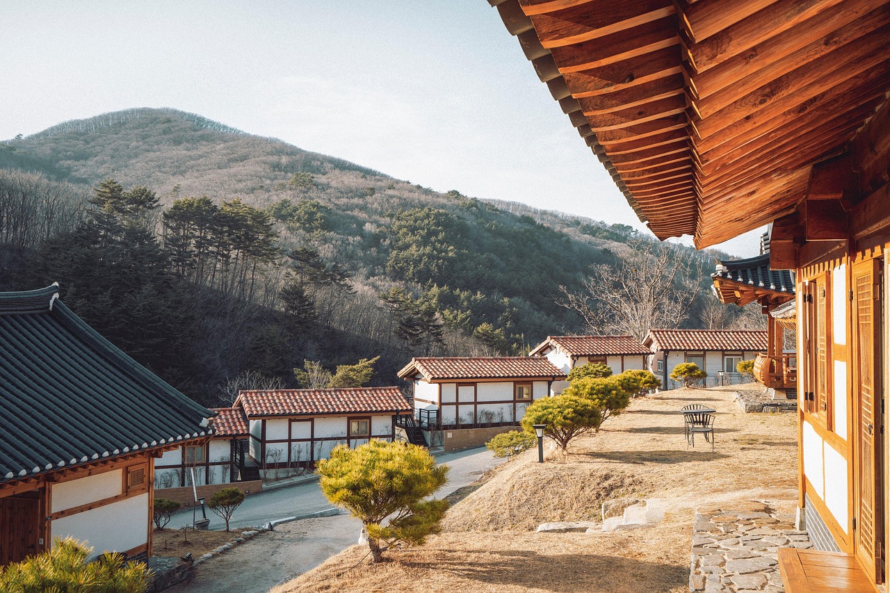 traditional-korean-village